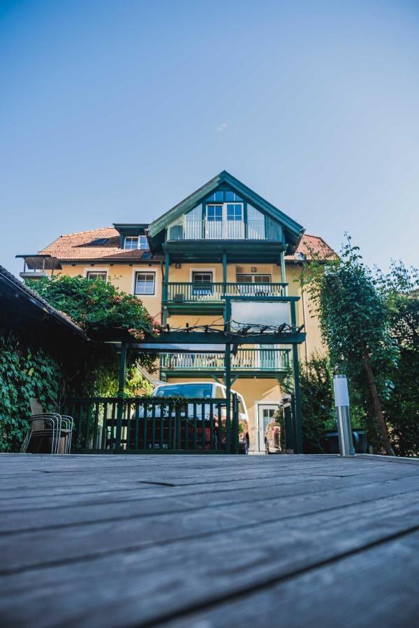 Riedz Apartments Innsbruck- Zentrales Apartmenthaus Mit Gruener Oase Екстер'єр фото