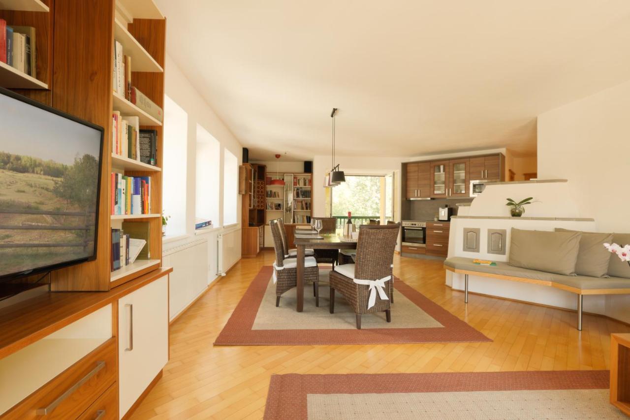 Riedz Apartments Innsbruck- Zentrales Apartmenthaus Mit Gruener Oase Екстер'єр фото
