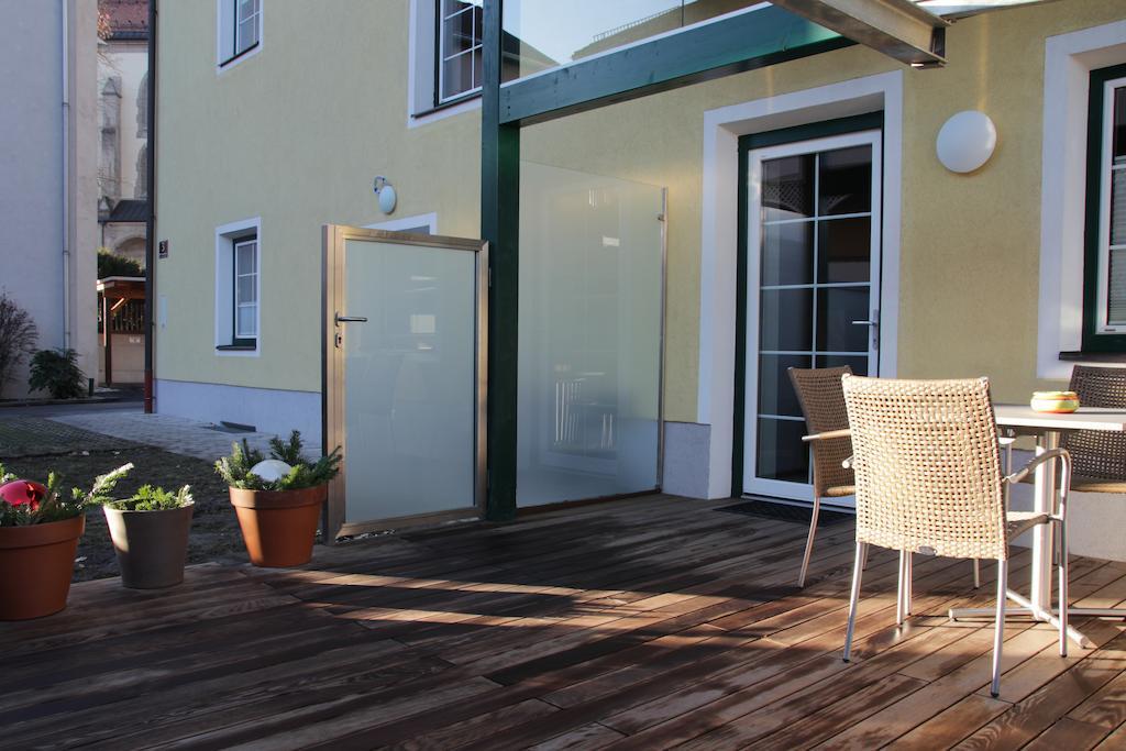Riedz Apartments Innsbruck- Zentrales Apartmenthaus Mit Gruener Oase Номер фото